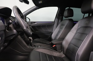 Vehicle image VW Tiguan 2.0 TSI R-Line DSG