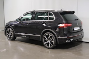 Vehicle image VW Tiguan 2.0 TSI R-Line DSG