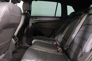 Vehicle image VW Tiguan 2.0 TSI R-Line DSG