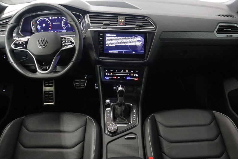 Vehicle image VW TIGUAN