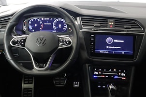 Vehicle image VW Tiguan 2.0 TSI R-Line DSG