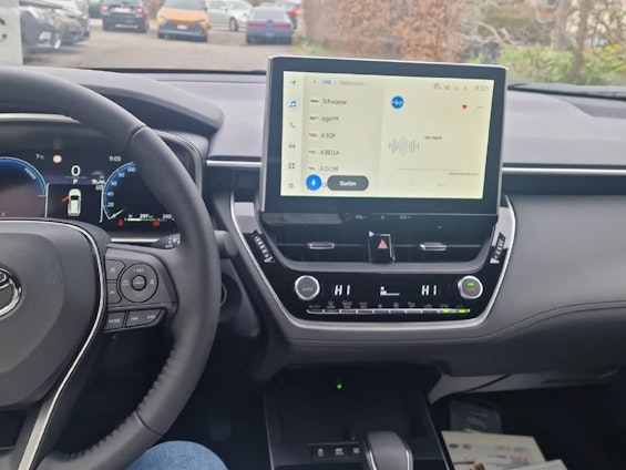 Vehicle image 5 Vehicle image 5