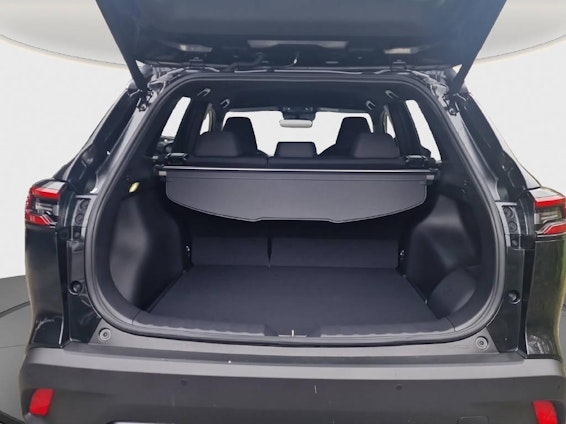 Vehicle image 14 Vehicle image 14