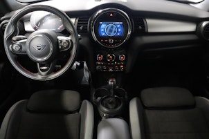 Vehicle image MINI Mini F56 2.0i John Cooper Works