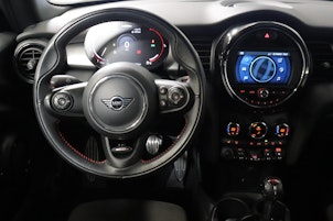 Vehicle image MINI Mini F56 2.0i John Cooper Works
