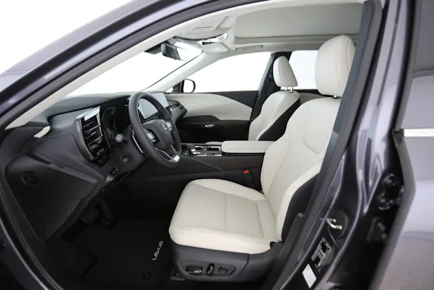 Lexus RX 450h+ F-Line
