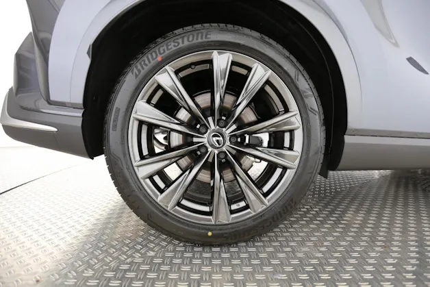 Lexus RX 450h+ F-Line