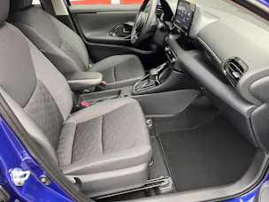 Toyota Yaris 1.5 VVT-i HSD Trend