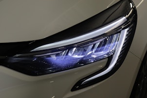 Vehicle image RENAULT Clio 1.6 E-Tech R.S. Line