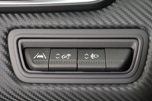 Vehicle image RENAULT Clio 1.6 E-Tech R.S. Line