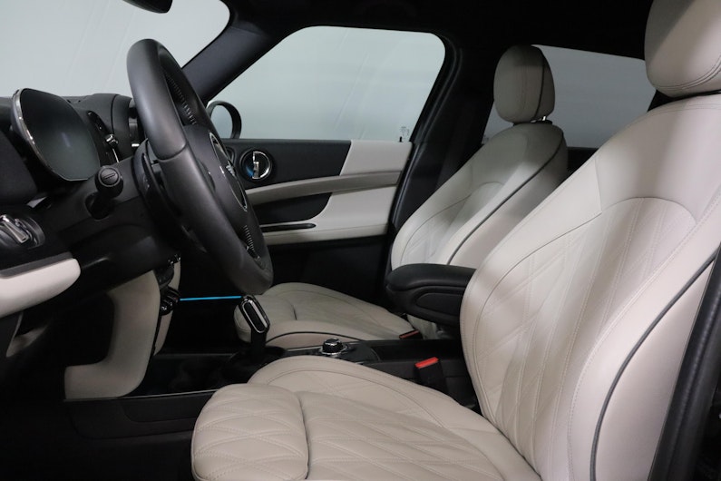 Vehicle image MINI COUNTRYMAN