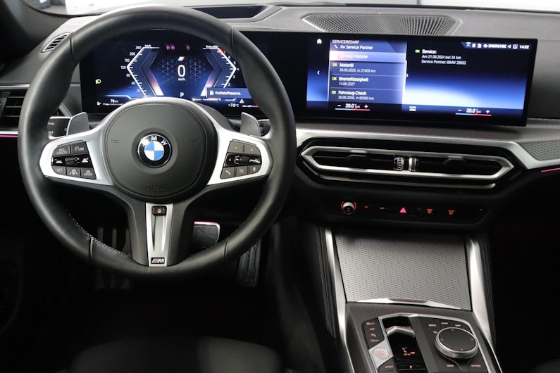 Vehicle image BMW 4 SERIES