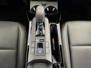 Toyota Prius 2.0 Plug-In-Hybrid Premium