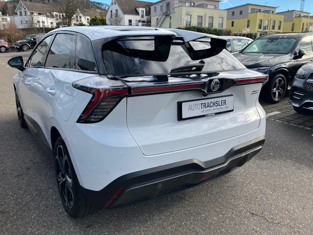 MG 4 64kWh Xpower 4WD