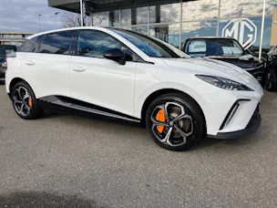 MG 4 64kWh Xpower 4WD