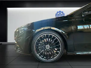 Mercedes-Benz A 220 4MATIC AMG Line