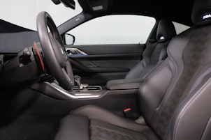 Vehicle image BMW M4 Competition xDrive Coupé