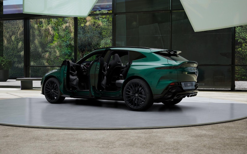 Vehicle image ASTON MARTIN DBX