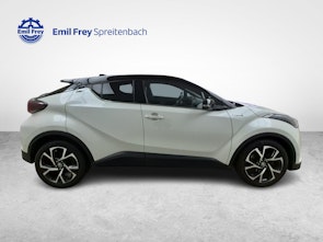 Vehicle image TOYOTA C-HR 1.8 VVTi HSD Premium / ab 3,99% Leasing bei Abschluss einer Protect Autoversicherung