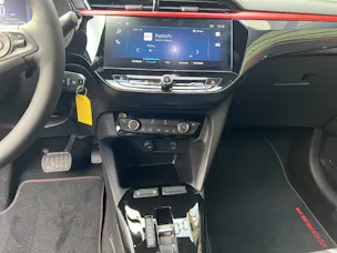 Opel Corsa 1.2 T Hybrid Sporthilfe