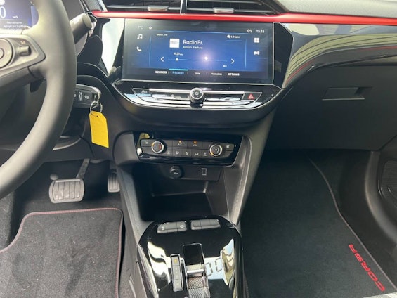 Vehicle image 6 Vehicle image 6