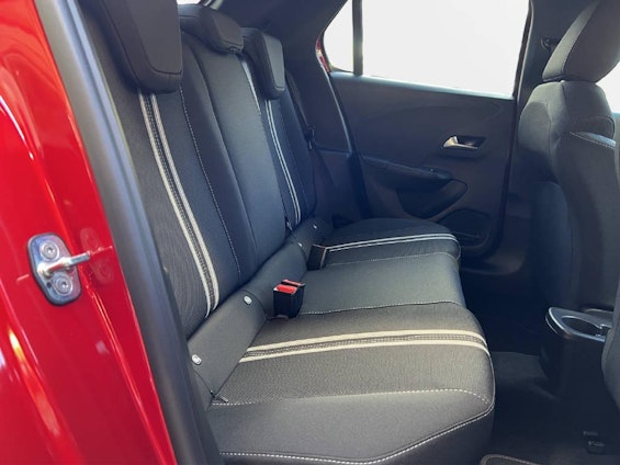 Vehicle image 7 Vehicle image 7