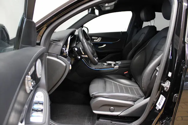 Mercedes-Benz GLC 300 4Matic AMG Line Coupé