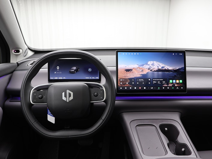 Vehicle image LEAPMOTOR C10