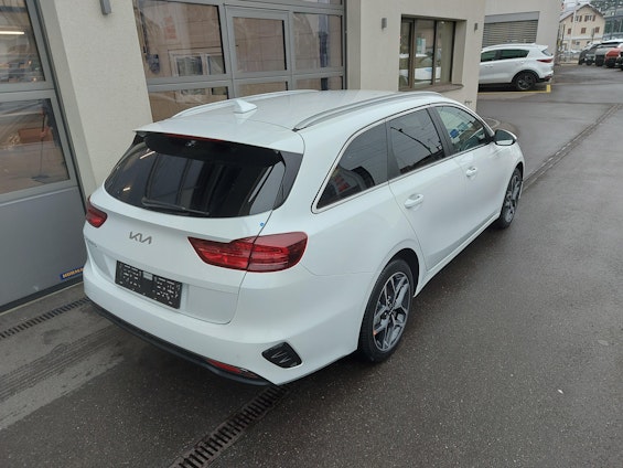 Vehicle image 8 Vehicle image 8