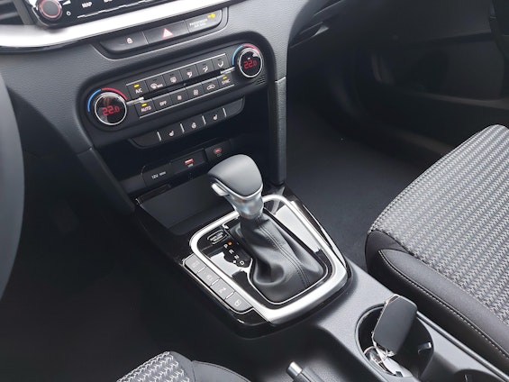 Vehicle image 18 Vehicle image 18