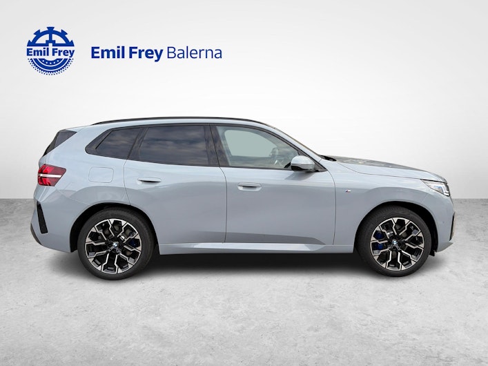 Vehicle image BMW X3