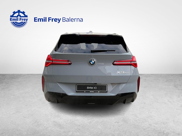 Vehicle image BMW X3