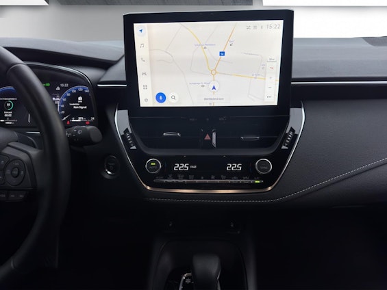 Vehicle image 16 Vehicle image 16