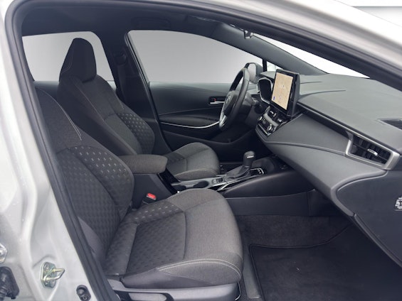 Vehicle image 14 Vehicle image 14