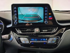 Vehicle image TOYOTA C-HR 1.8 VVTi HSD Trend