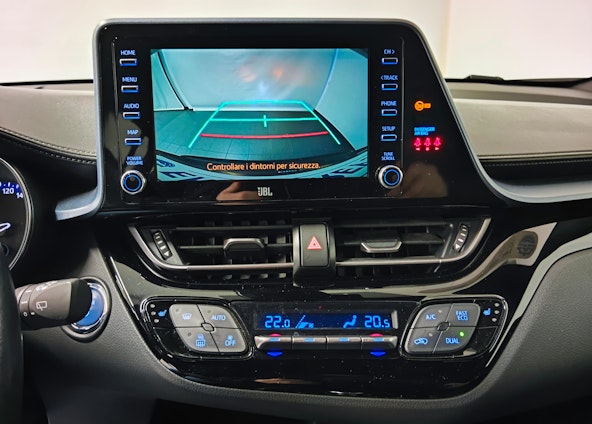 Vehicle image 9 Vehicle image 9