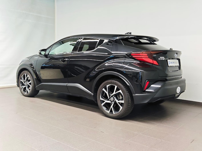 image du véhicule TOYOTA C-HR