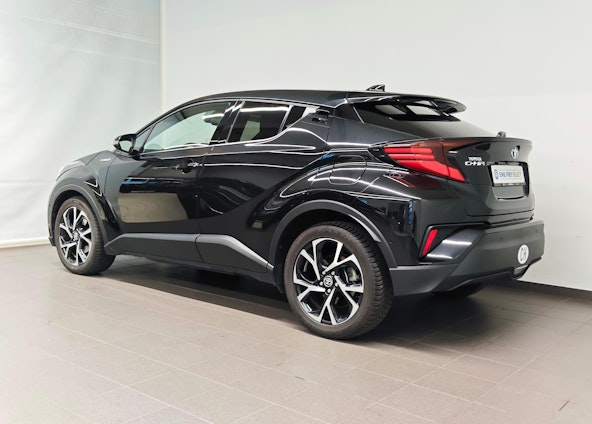 Vehicle image 3 Vehicle image 3