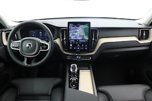 Vehicle image VOLVO XC60 2.0 T8 TE Ultra Dark eAWD