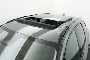 Vehicle image VOLVO XC60 2.0 T8 TE Ultra Dark eAWD