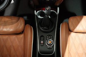 Vehicle image MINI Countryman F60 1.5i Cooper S E ALL4