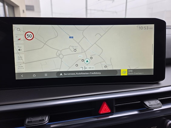 Vehicle image 27 Vehicle image 27