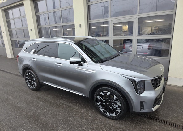 Vehicle image 6 Vehicle image 6