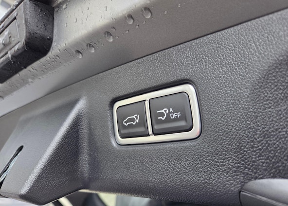 Vehicle image 14 Vehicle image 14