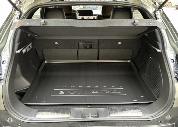 Vehicle image 9 Vehicle image 9