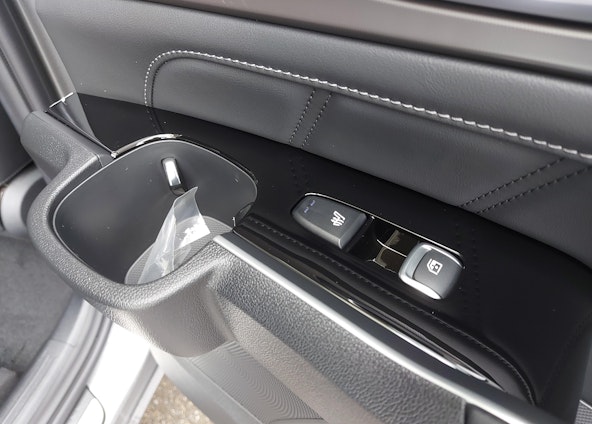 Vehicle image 24 Vehicle image 24