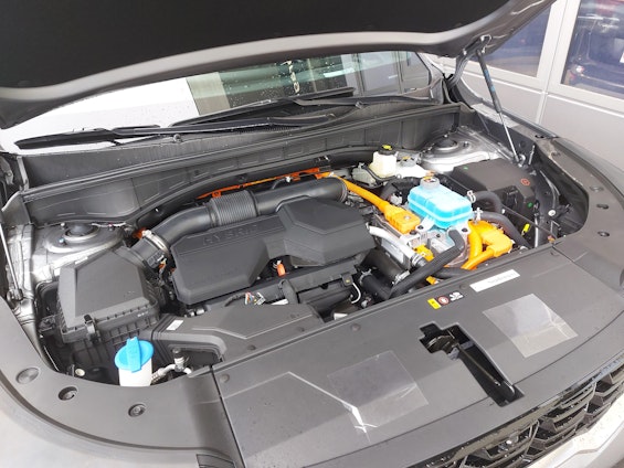 Vehicle image 28 Vehicle image 28