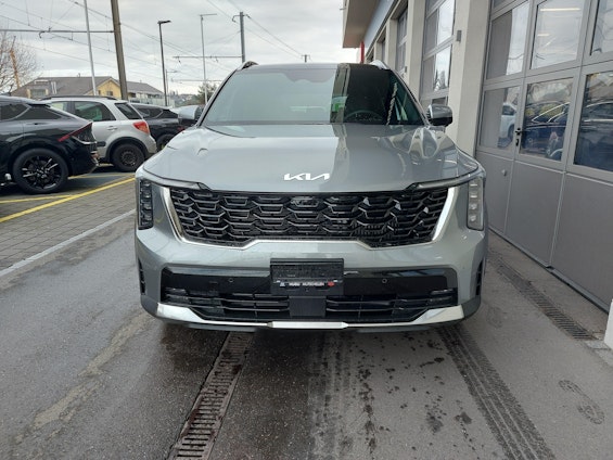 Vehicle image 3 Vehicle image 3