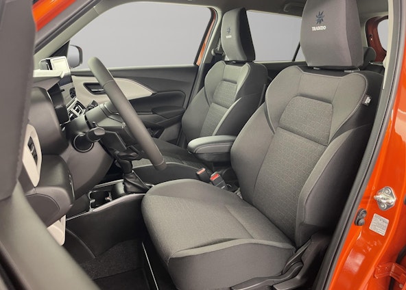 Vehicle image 5 Vehicle image 5