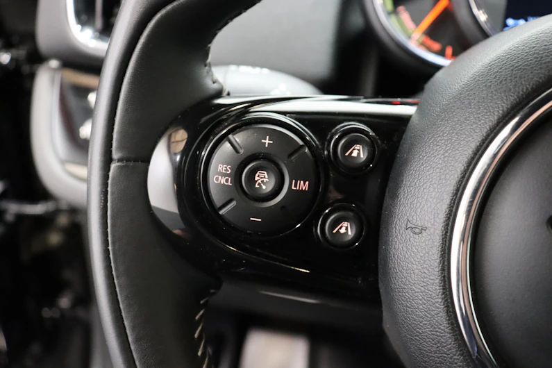 Fahrzeugbild MINI COUNTRYMAN